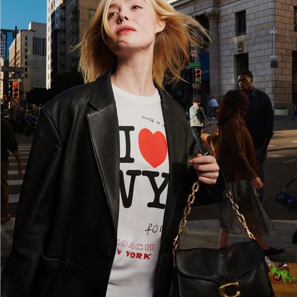 Coach Black Tabby Shoulder Bag with Gold Chain - Picture 6 of 6